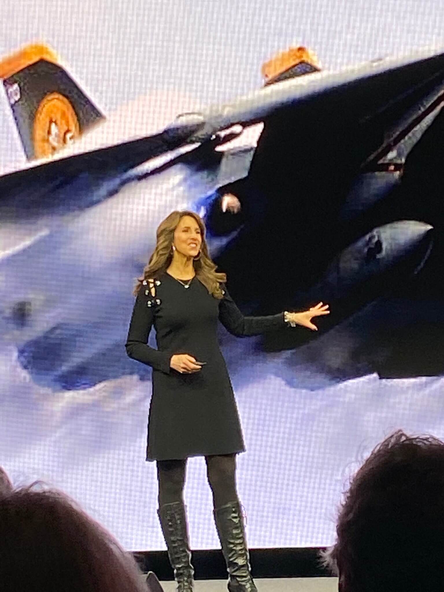 Carey Lohrenz - Author, Aviator, Keynote Speaker, Female Fighter Pilot